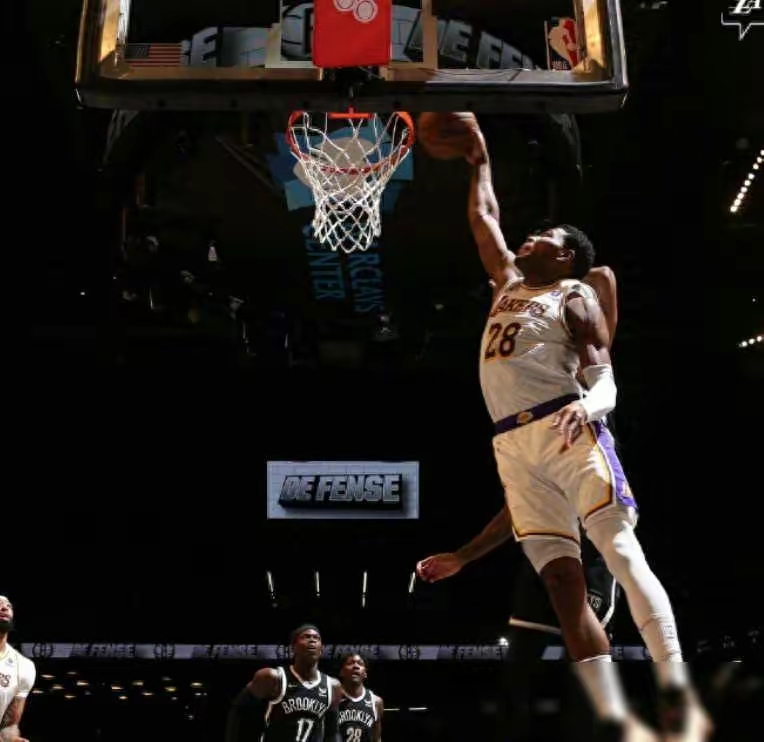 包含湖人队客场比赛以分优势力克篮网队的词条 包含湖人队客场比赛以分优势力克篮网队的词条