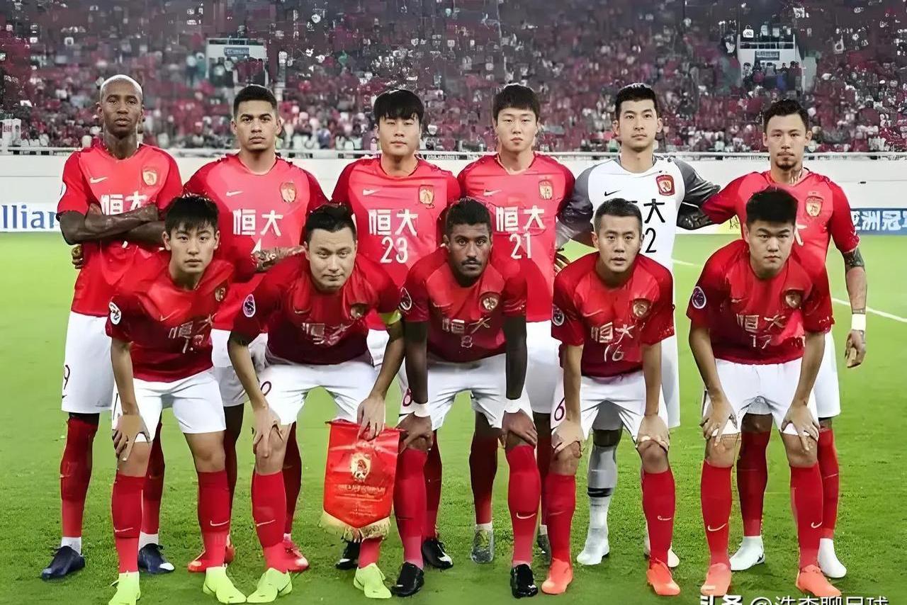 广州恒大攻击风格强烈，如何在比赛中做好整体的战术安排？