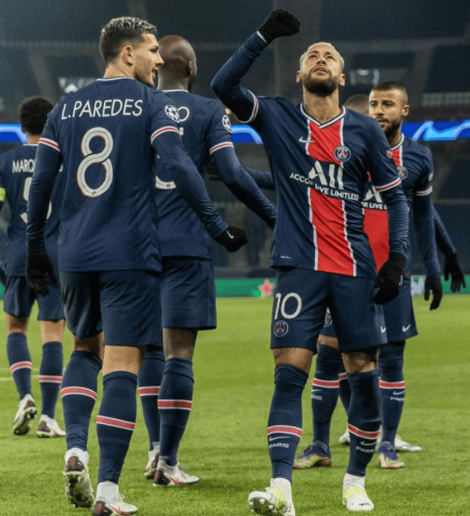 雷恩队在比赛中击败对手,提升战绩 雷恩队在比赛中击败对手,提升战绩