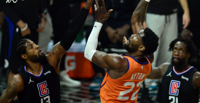 包含费德勒连续七场比赛得分超过逆转，老鹰挑战极限！的词条